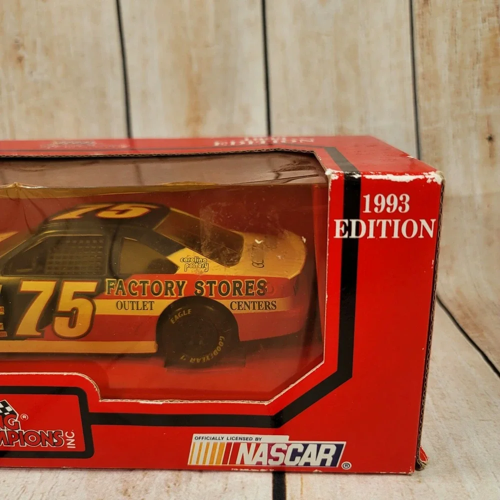 Todd Bodine #75 Factory Stores Of America Ford 1993 Racing‎ Champions 1:24 Scale